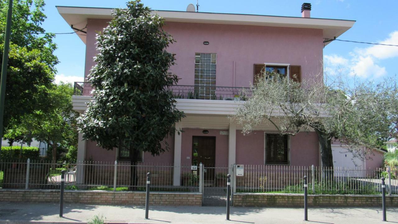 Casa Vacanze Sweet Home San Giovanni In Marignano Exterior foto